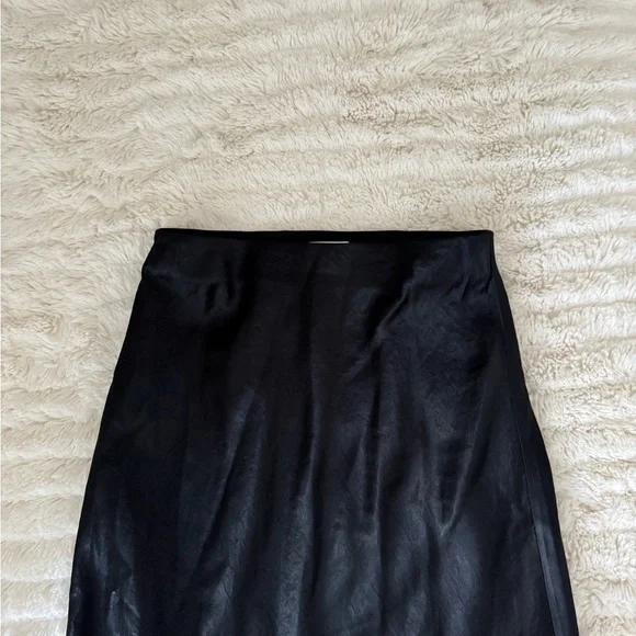 Aritzia Babaton Slip Satin Maxi Skirt - Picture 3 of 5